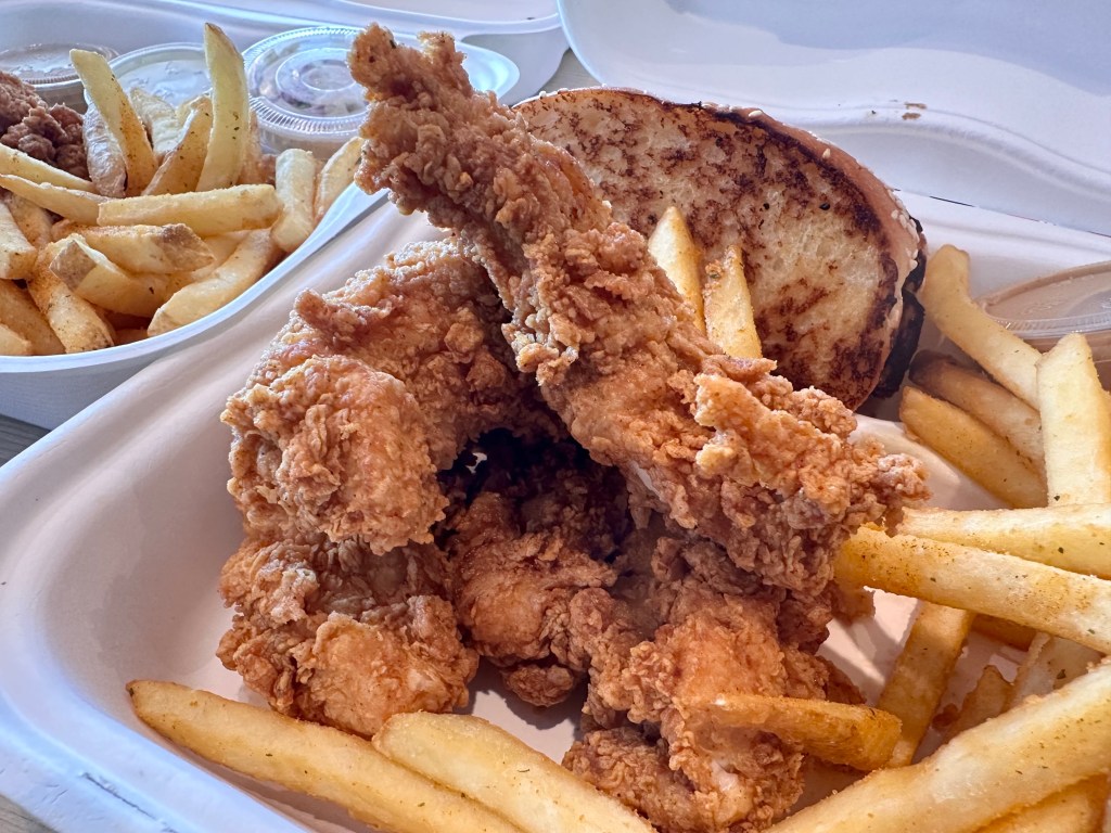 All Hype, No Bite: Our Letdown at Papa&nbsp;Flock’s
