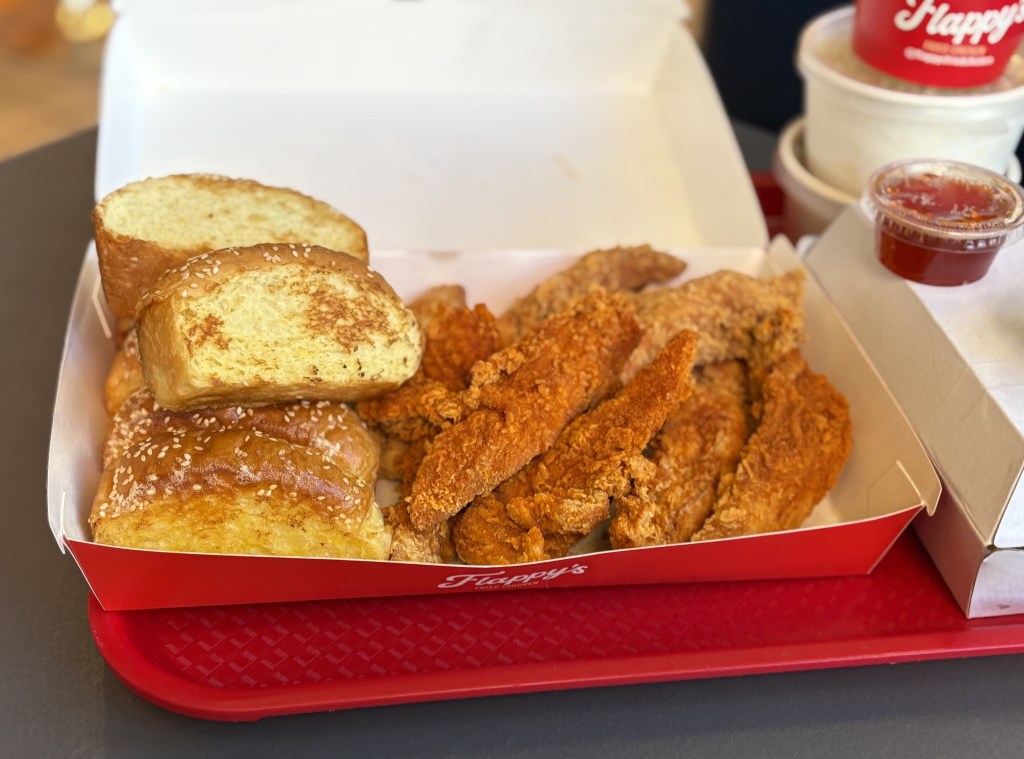 Buns, booths, and buttery toast: Flappy’s does it&nbsp;right.